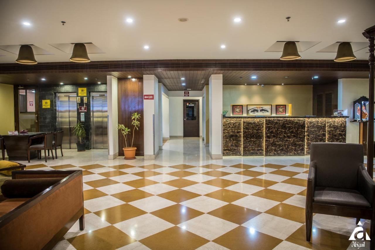 Hotel Abigail Goradia'S 쉬르디 외부 사진