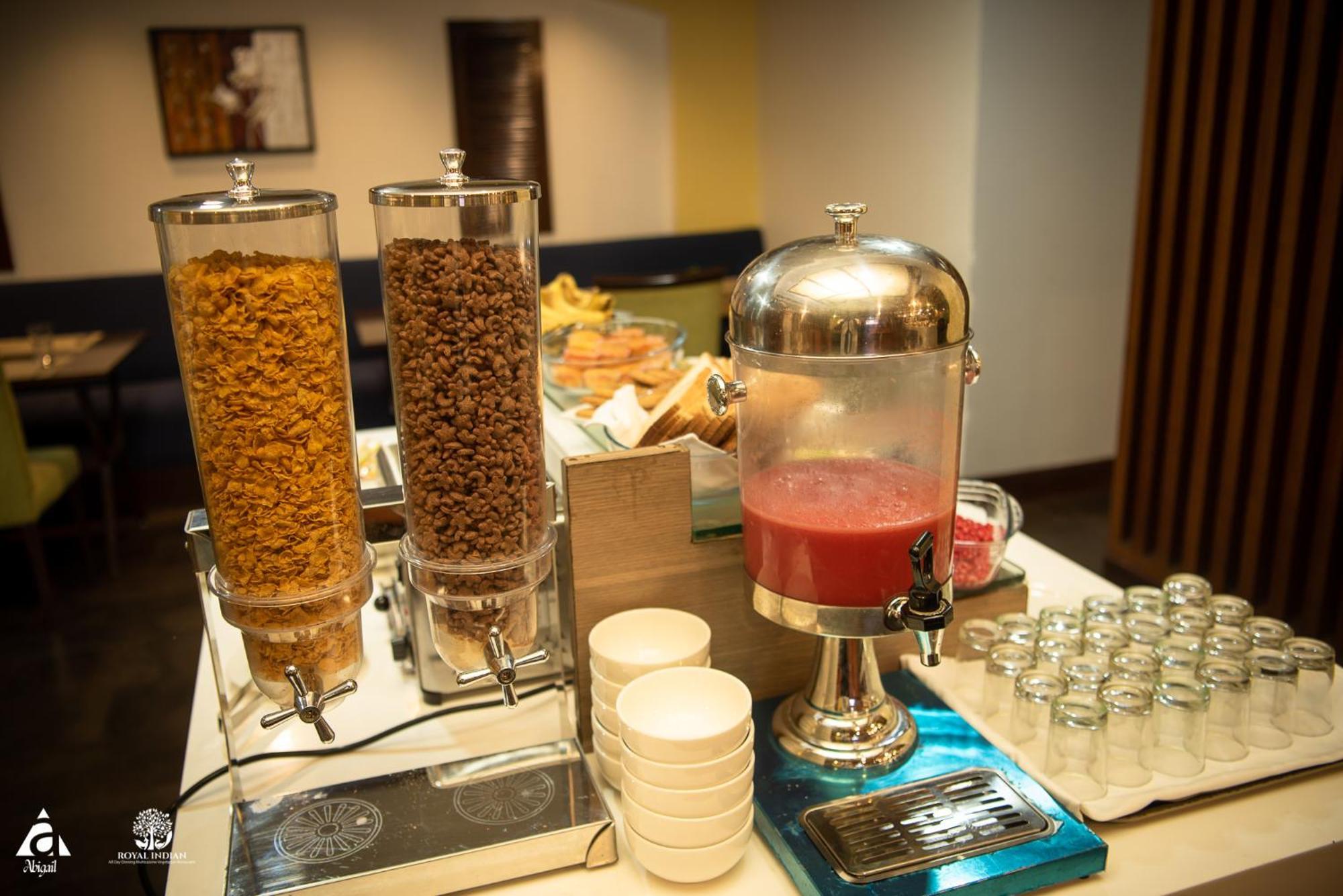 Hotel Abigail Goradia'S 쉬르디 외부 사진